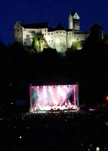 října, 20:00 110 Kč Esazlesa emo-hardcore / Cheb + Kalle alternative / Tábor 3.
