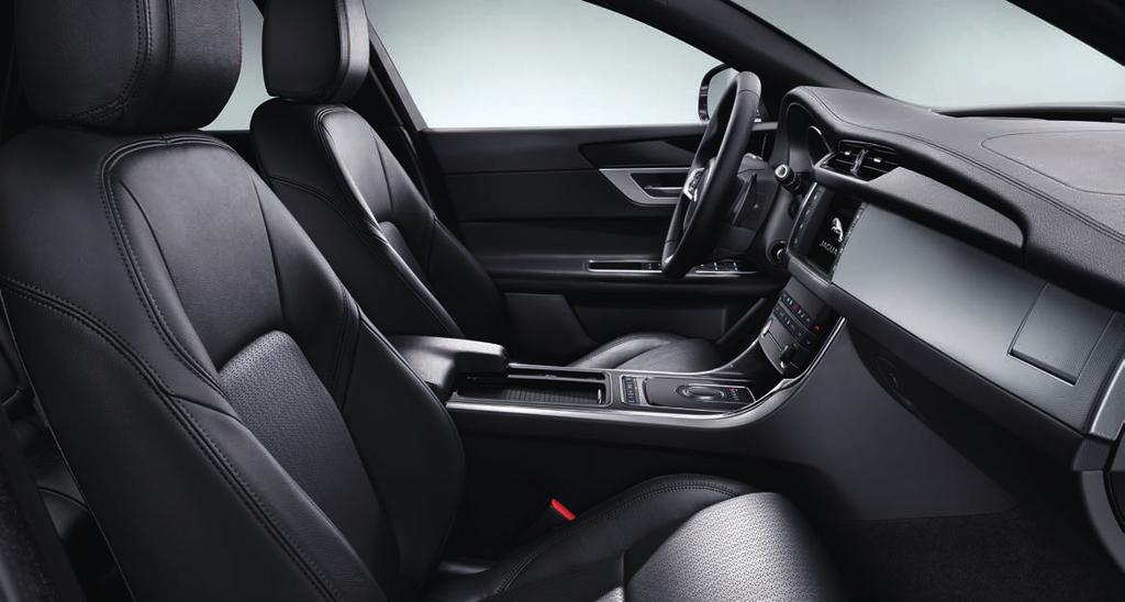 5 INTERIÉR VYBERTE SI Nakonfigurujte si svůj XF na jaguar.