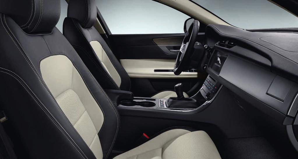 5 INTERIÉR VYBERTE SI Nakonfigurujte si svůj XF na jaguar.