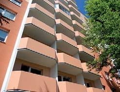 vybaveno, 10 500 Kč vč ( 606 649 122 2+kk ul Tábor, část zař, s lodžií, cihla, ihned, dlouh ( 547 216 957 2+kk Vinohrady Bzenecká zařízený, i pro pár a dítě, sporák, lednička, pračka, 8500 vč inkasa,