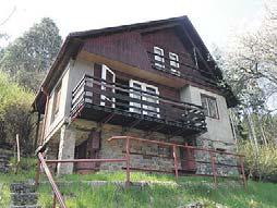 57 m 2, lodžie, parkování před domem Cena: 1 270 000,-Kč