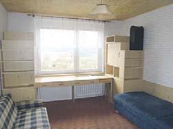 Pronájem bytu 3+1, ul Rerychova, Bystrc Zařízený, lednice, pračka CP 78 m 2 3p/12p Balkon Volný ihned Cena: 14000,-Kč/měs vč nk Pron bytu 2+1,ul Bakalovo nábřeží, Brno - Štýřice CP