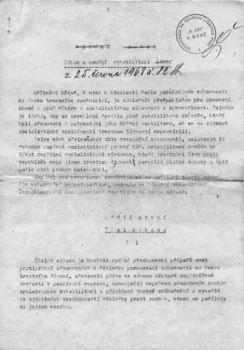 První strana vládního návrhu zákona o soudní rehabilitaci, který