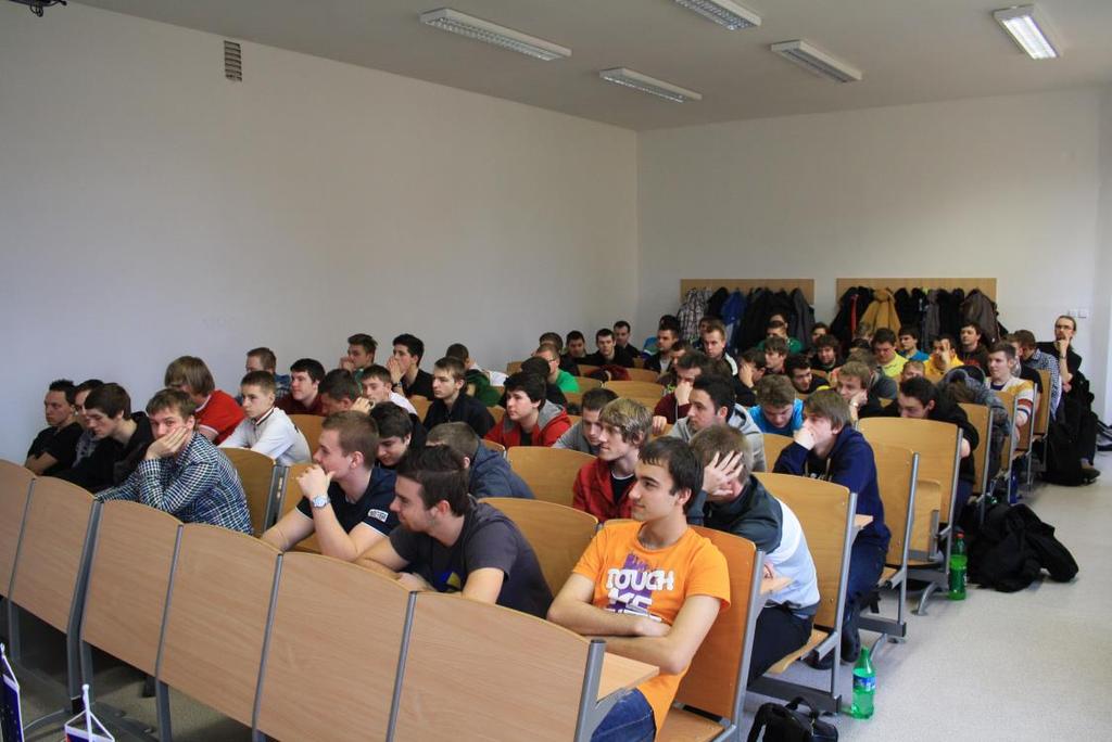 školy ve spolupráci s firmou Bosch - Seminář Elektromobil do. Ing.