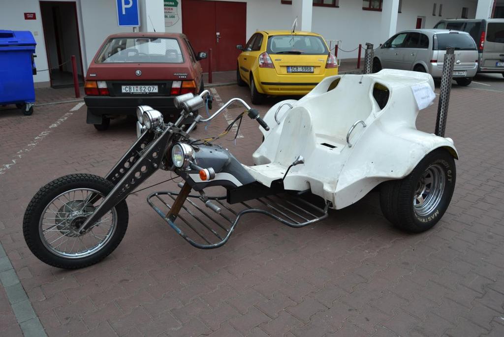 Elektrotříkolka a Moto