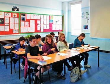 pro děti a mládež od 13 do 17 let Cambridge, letní kurzy pro mládež od 13 do 17 let, bohatý program, rodiny, kolej, 2 týdny pobytu (výuka+ubytování +stravování+odvozy) od 46 950 Kč!