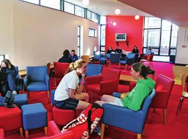 úroveň Počet lekcí týdně 1 lekce v týdnech ve Young Learner King s Hospital 20 55 minut 2 týdny + nejvíce 15 4-9 Pro mladé studenty, kteří se chtějí rozmluvit a rozvinout svoji slovní zásobu.
