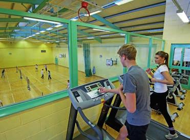 Young Learner King s Hospital má 20 lekcí výuky angličtiny týdně, ve skupině nejvíce 15 studentů ve věku 11-16 let. Kurz zahrnuje bohatý program pro volný čas.