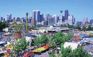 pro mládež od 15 do 23 let (Calgary) pro mládež od 13 do 21 let (Vancouver) Calgary, Vancouver, skvělý sportovně laděný program, výlety, týdenní putovní tábor: Skalisté hory nebo Whistler a ostrov