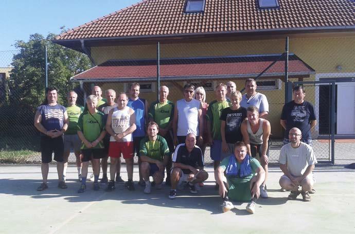 sport Ratíškovice jsou spjaty s nohejbalem Dne 27. 8. 2016 jsme uspořádali v Ratíškovicích ústřední orelský turnaj v nohejbale mužů. I v letošním roce nám přálo počasí a sluníčko hřálo pěkně od rána.