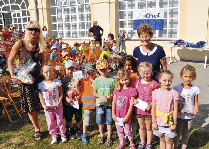 ze žup a jednot okusili vodu chtěně i nechtěně, spali v klidu i při rockovém koncertu a naštěstí ani jednou jsme nezmokli, byť několikrát jsme měli namále.