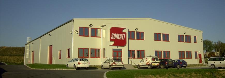 POŽÁRNÍ VRATOVÉ SYSTÉMY Snadná obsluha a komfort Tradice společnosti sahá do Belgie, kde počátkem 60.
