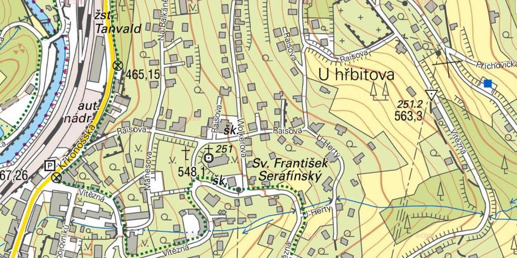 Geografická poloha řešeného území Pro lokalitu je dále typická přímá vazba na jednu z hlavních historických spojnic Šumburku s