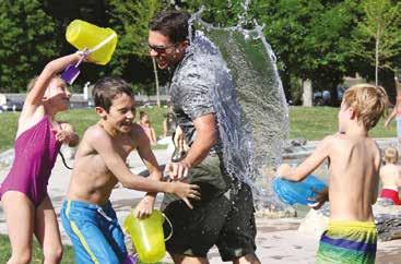 Pláž - kemp Soline Dětské hřiště přímo v kempu y KIDS FRIENDLY - NOVINKA 2019 SPLŇTE SEN SVÝM DĚTEM! SPECIÁLNĚ NAVRŽENO PRO RODINY S DĚTMI!
