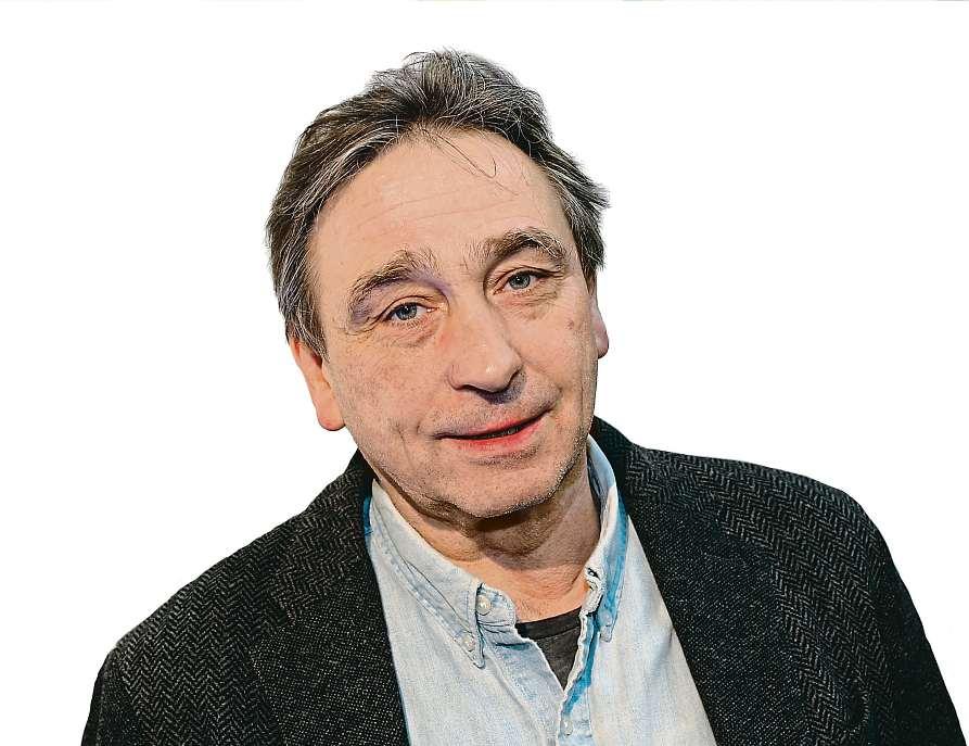6 22. června 2018 Česká republika Závidím rockerům, že si při hraní klidně můžou pít víno Ondřej Pavelka je letos jednou z hlavních tváří Letních shakespearovskýchslavností.