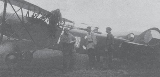 AERO A.11/A.211 Technický popis Ab.11 byl dvoumístný jednomotorový vzpěrový dvouplošník s pevným záďovým podvozkem a otevřenými prostory osádky.
