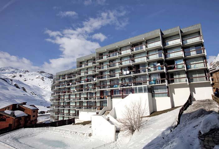 Tignes 1550 3450 m 3 REZIDENCE GRANDE MOTTE ***/IIi Rezidence situovaná přímo v centru Tignes Val Claret V Tignes Val Claret (2130 m), cca 200 m od nástupu na sjezdovky, centrum s obchody a