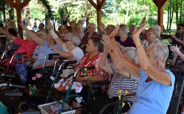 markrabě moravský a hrabě lucemburský. Byl v pořadí jedenáctým českým králem.