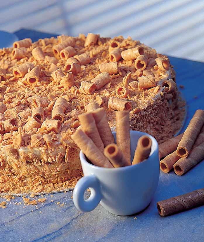 6 bílkû 250 g nastrouhan ch mandlí nebo ofiechû 200 g mouãkového cukru Na krém: 6 ÏloutkÛ 100 g mouãkového cukru 2 Vanilínové cukry Dr.