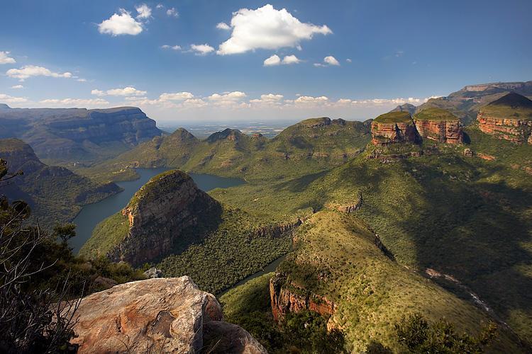 Blyde River Canyon je jednou z nejznámějších atrakcí Jižní Afriky.