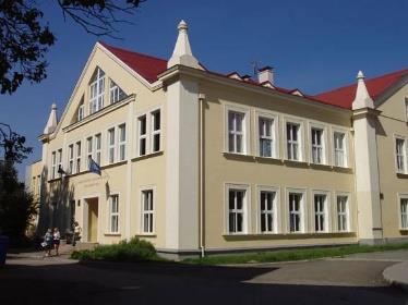 roce 2011/2012. Teď je na Vás posluchačích, aby znovu časopis ožil a to jen díky Vás posluchačů Univerzity třetího věku.