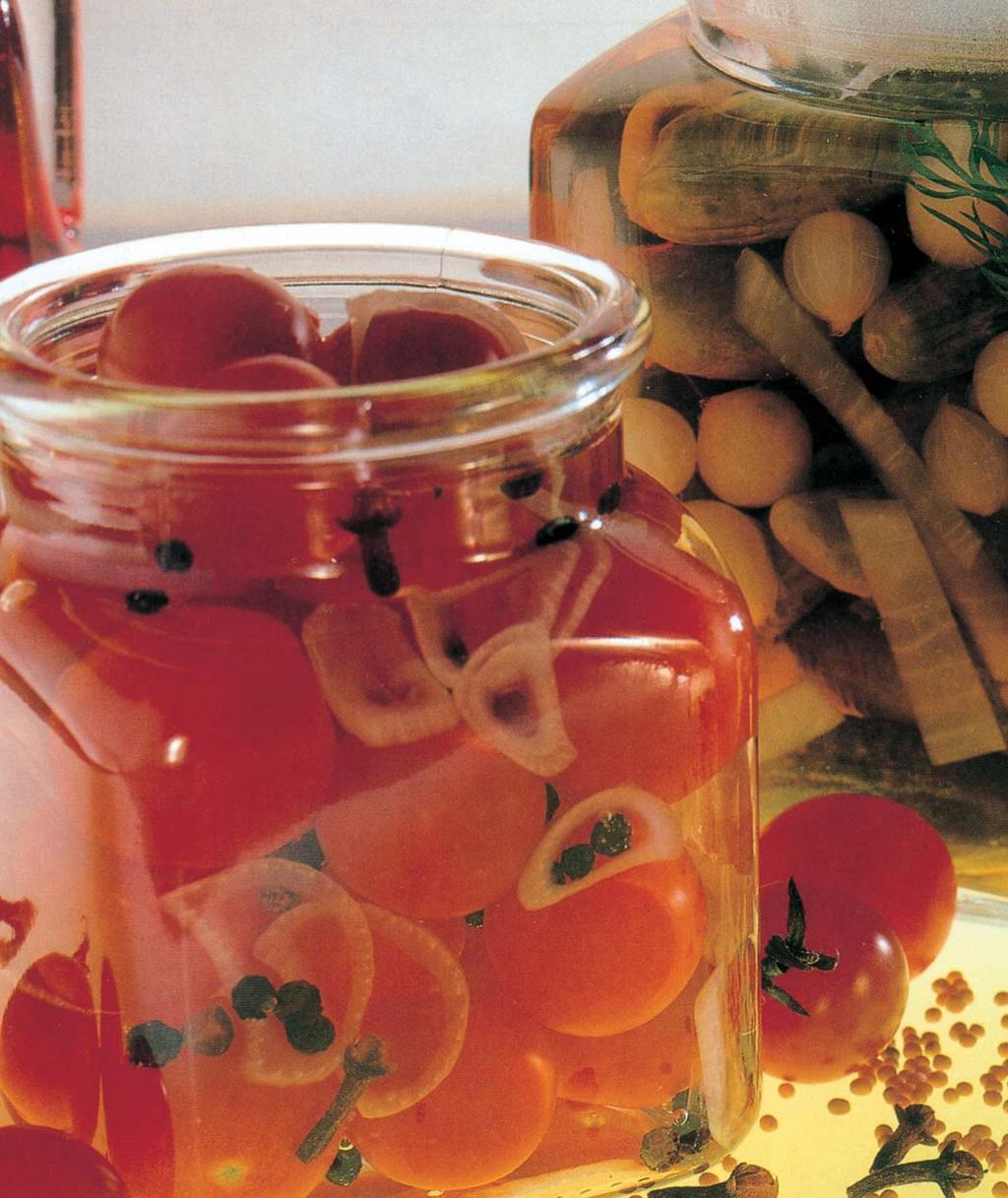 Rajãata v octû 2 kg mal ch rajãat 4 cibulky ( alotky) Octov roztok: 1 l vinného octa 250 ml (1/4 l) vody 1 polévková lïíce