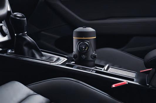 Na kompletní nabídku dětských sedaček se prosím informujte u svého prodejce automobilů Volkswagen. Zadní sedadlo je před znečištěním a opotřebením chráněno praktickým potahem sedadla.