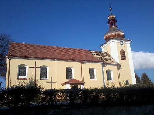 v dalších kolech jsme prohráli ve Zdislavicích 3:1,doma s Popovicemi 1:4, ve Struhařově 7:0,potom jsme doma vyhráli s Choceradama 9:0, v Dolních Kralovicích zase prohráli 3:1, s Postupicemi doma 1:4,