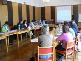 Popis projektu: V rámci projektu proběhlo 9 seminářů na témata týkající se Osy III Programu rozvoje venkova.