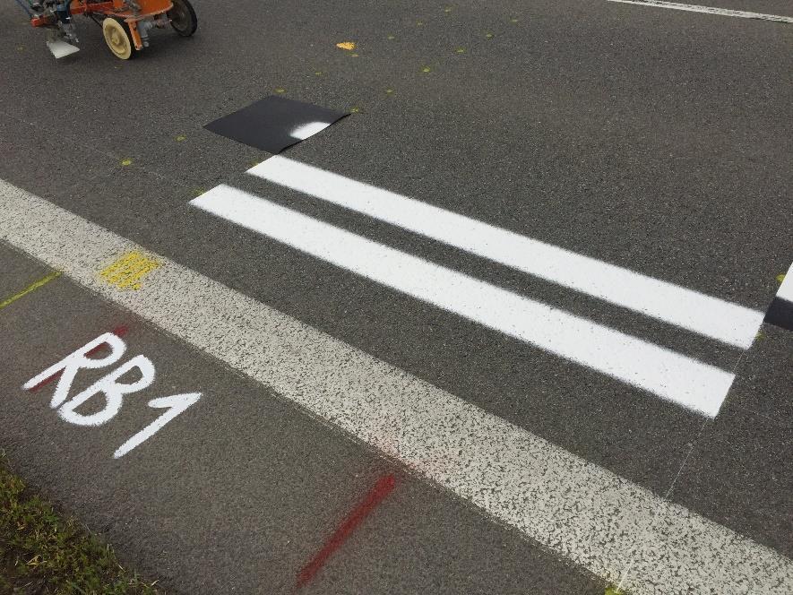 28 3) RB1 Rozpouštědlová barva, výrobce č.