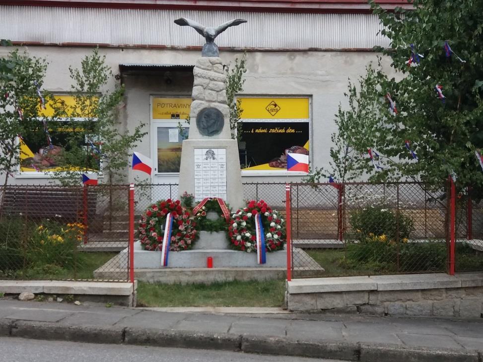 let minulého století samostatnou obcí) a představil myšlenku členů sdružení na vybudování pomníku padlým také v Býkovci.