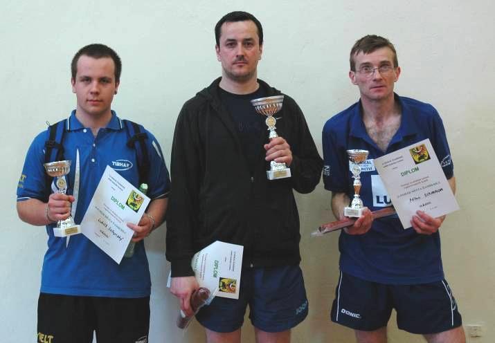 T.J. SOKOL ŢAMBERK T.J. SOKOL HOLICE TURNAJ O POHÁR MĚSTA ŽAMBERKA VE STOLNÍM TENISU Pokus o překonání rekordu na brněnském Velodromu Dne 2. a 3. září se pokusil člen T.J.Sokola Holice br.