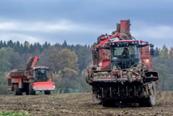 com/agrosluzbycz sklizeň cukrovky a čekanky v ČR i SR výhradně stroji Holmer odvoz cukrovky stroji AgroVital servis a prodej dílů na