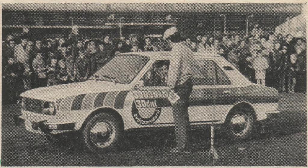 Brskovský Raketoplán DELTA KATT byl navržen podle výkresu, zveřejněného v časopise A erom odeller 1/1973. Po úpravě, nutné pro použití našich m otorů ZVS.