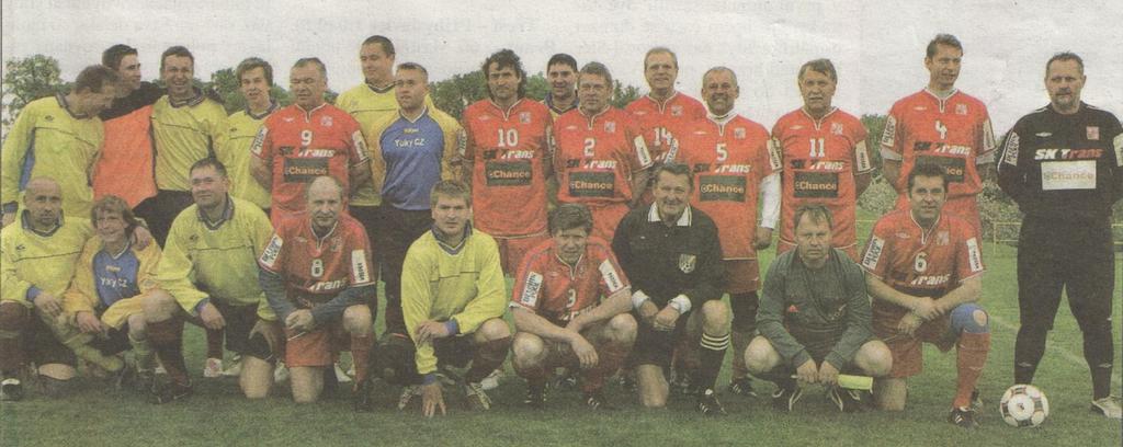 2010 - Internacionálové ČR Horní řada: Roman Štefaňák, Radek Vodička, Radek Jíra, Martin Čapoun,