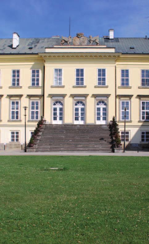 ÚKS ÚSTAV KOMPLEXNÍCH SYSTÉMŮ v NOVÝCH HRADech vznikl po rozdělení Ústavu fyzikální biologie a od roku 2012 se stal součástí Fakulty rybářství a ochrany vod.