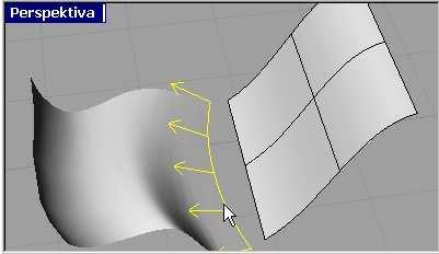 Příčné tečné vektory Směrové vektory tečen v- křivky sestrojené podél okrajové u-křivky.