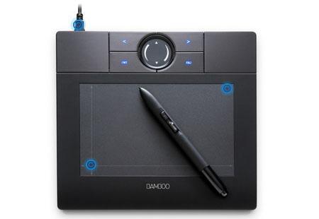 Online analýza podpisu Online analýza počítá s tím, že podpis je napsán na speciálním zařízení.