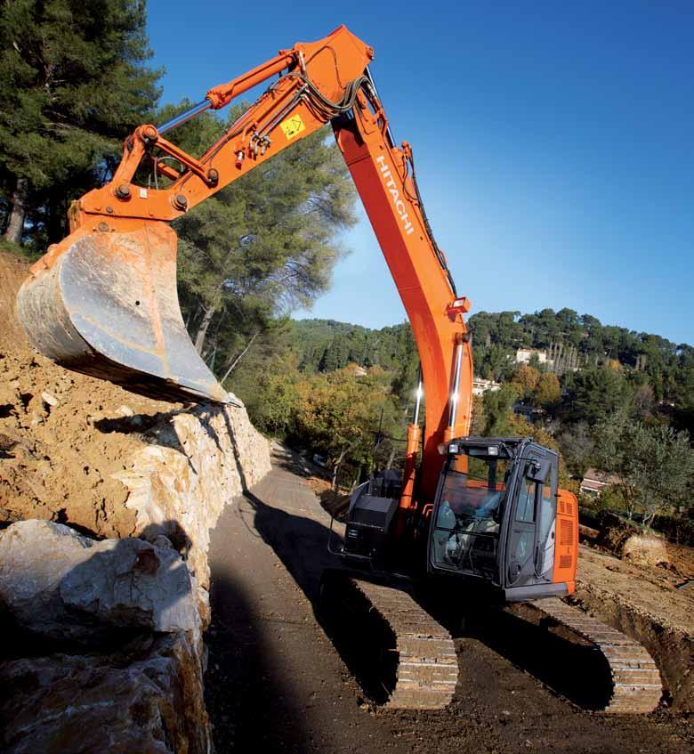 ZX225US-5 ROBUSTNOST Hitachi je známa díky svým vysoce kvalitním stavebním strojům, které podávají optimální výkon i v tom nejtěžším terénu a v nejdrsnějších provozních podmínkách.