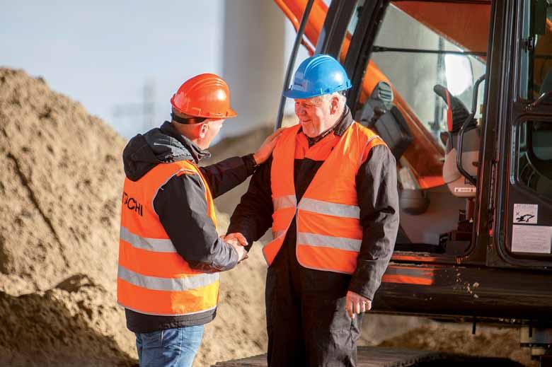 Pro zajištění dodatečné ochrany Vaší investice do stavebních strojů Hitachi jsme uvedli do života program podpory zákazníků Hitachi