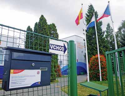KALEIDOSKOP JIŽNÍHO MĚSTA SETKÁNÍ NA HÁJÍCH. Další z pravidelných setkání občanů se starostou Daliborem Mlejnským a radními Prahy 11 se uskutečnilo 20.