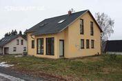 Celková cena Jednotková cena 110,00 m 2 801 m 2 3 590 000 Kč 32 636 Kč/m 2 Název: Rodinný dům Mrač Použité koeficienty: K1 Redukce pramene ceny 0,95 K2 Velikosti objektu 0,98 K3 Poloha