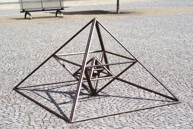 PYRAMIDA ml.