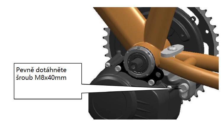 5) Nyní pevně dotáhněte šroub M8x40mm na