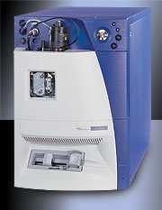 Detektor Jako detektor je volitelně instalován dvoukanálový UV/VIS detektor (Tunable UV detector) nebo detektor diodového pole (PDA detector). Oba typy zajišťují rychlý sběr dat.