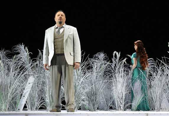 Z rolí jmenujme: Don Ottavio (Don Giovanni), Tamino (Kouzelná flétna), Ferrando (Cosi fan tutte), Hrabě Almaviva (Lazebník sevillský), Vašek a Jeník (Prodaná nevěsta), Jirka (Čert a Káča), Laca (Její