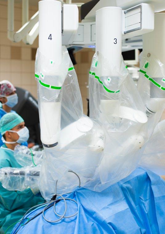 Víme, že robotická radikální prostatektomie je ze všech způsobů léčby karcinomu prostaty onkologicky nejúspěšnější a nejlépe uchová kvalitu života mužů, říká přednosta prof. MUDr.