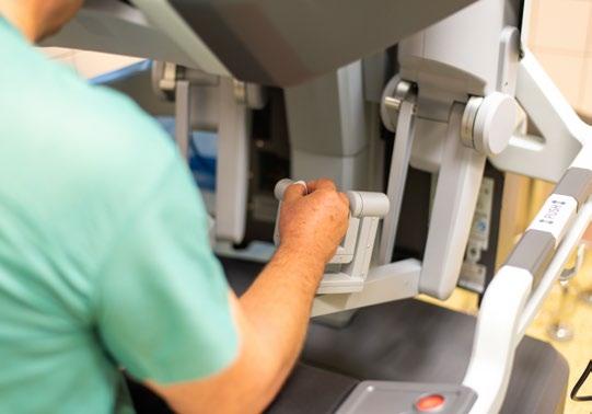 Naše pracoviště například publikovalo vloni v prestižním časopise European Urology originální plastiku svalů pánevního dna, která významně redukuje pooperační inkontinenci, dodává profesor Študent.