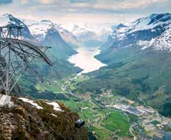 Norsko poznávací zájezd s turistikou NÁVRAT DO NORSKA (VHODNÉ I PRO DĚTI) NOVINKA Téměř 20 let se programy zájezdů s turistikou Vodopády a ledovce Norska a Zlatá cesta severu rozvíjejí tak, aby