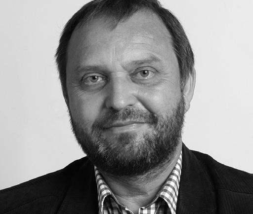 Úvodní slovo předsedy představenstva Vážení akcionáři, předkládám Vám jménem představenstva společnosti výroční zprávu za rok 2016, která dokumentuje stav a vývoj naší společnosti za minulý rok a